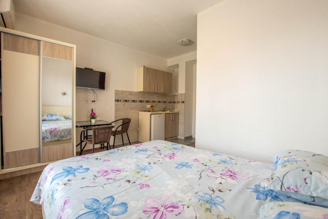 Apartments Elena Budva Ngoại thất bức ảnh