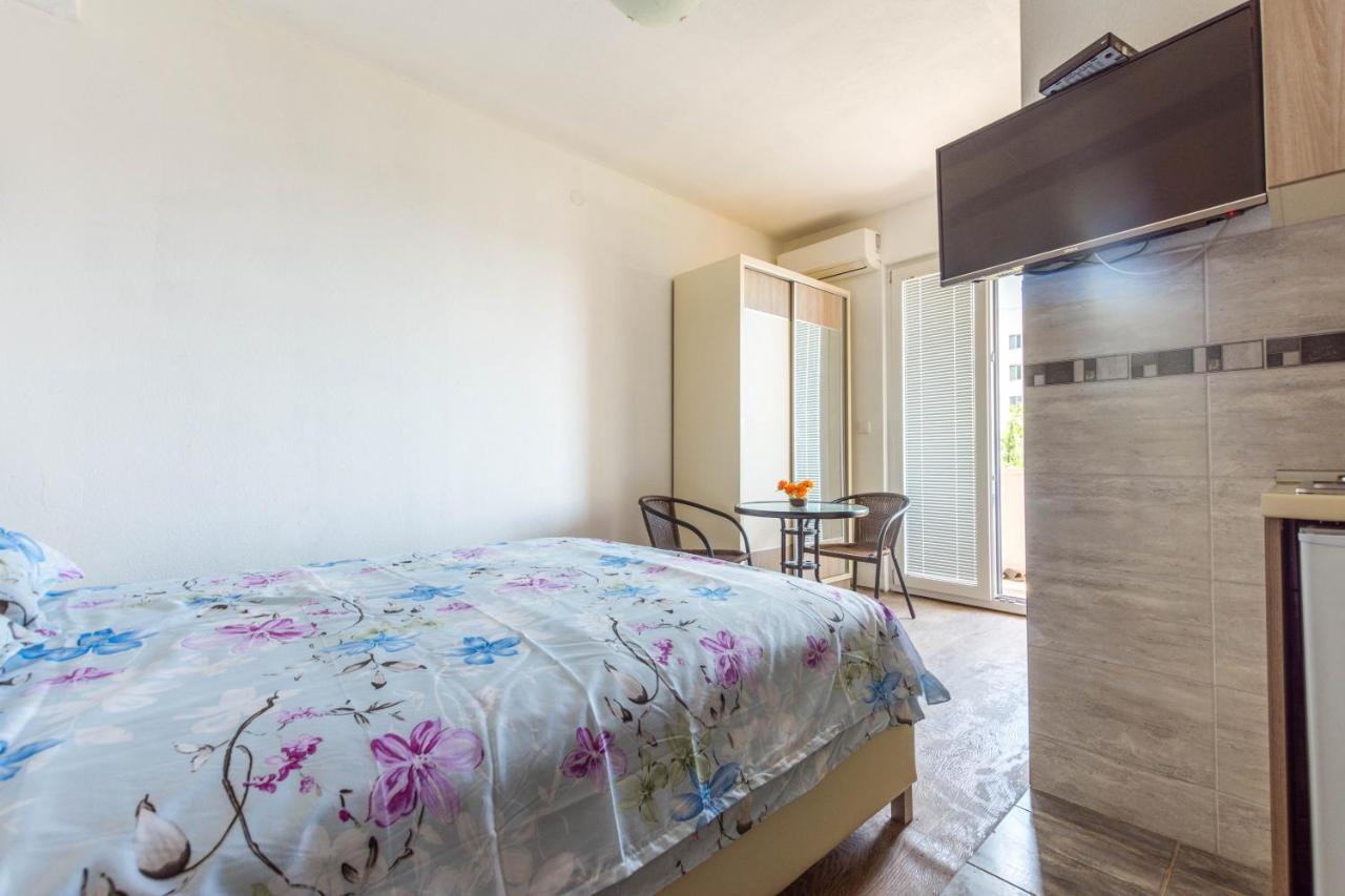 Apartments Elena Budva Ngoại thất bức ảnh